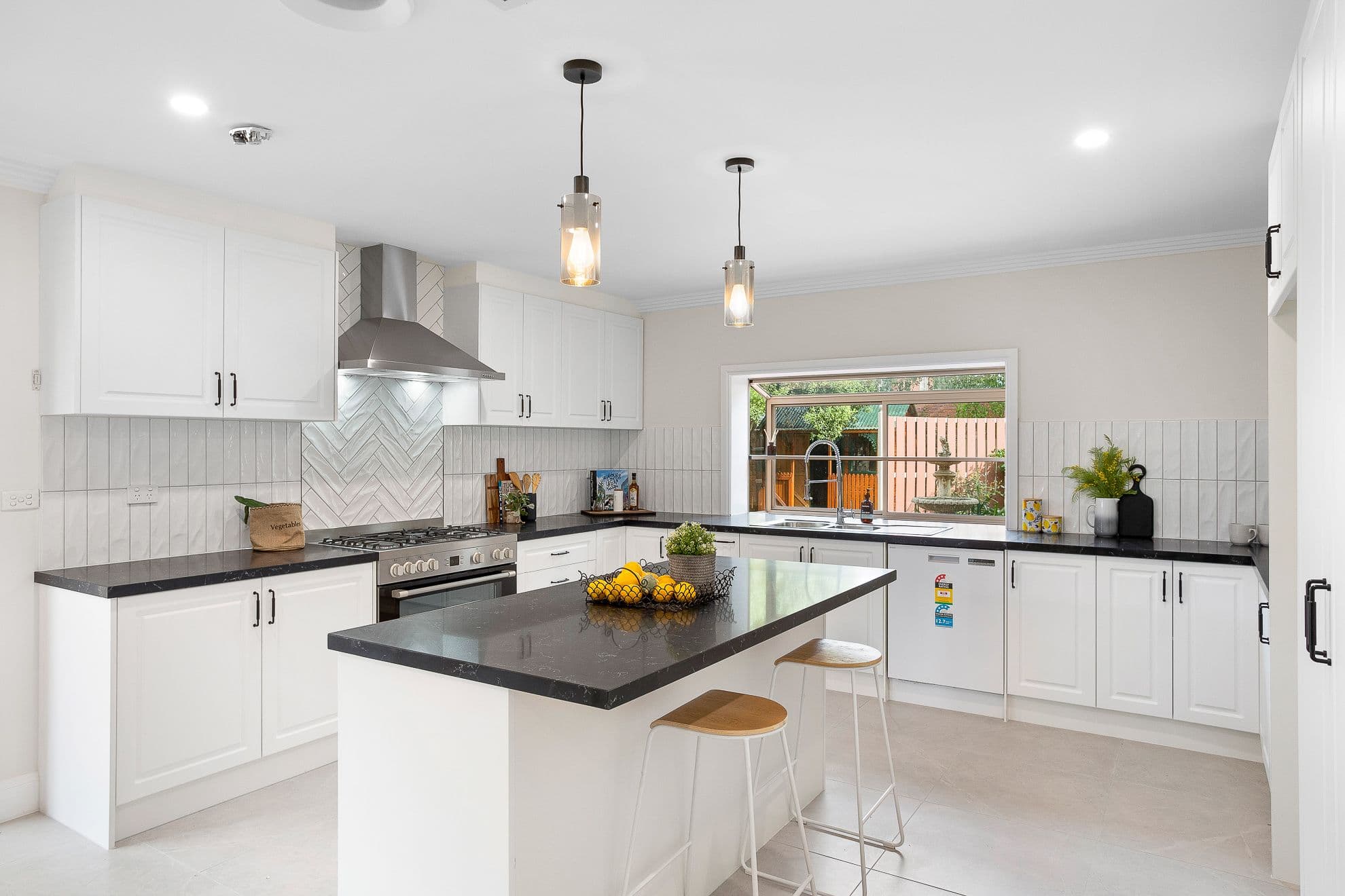 1 Kanooka Court, Keilor Downs VIC 3038, Keilor Downs - Thumbnail 2