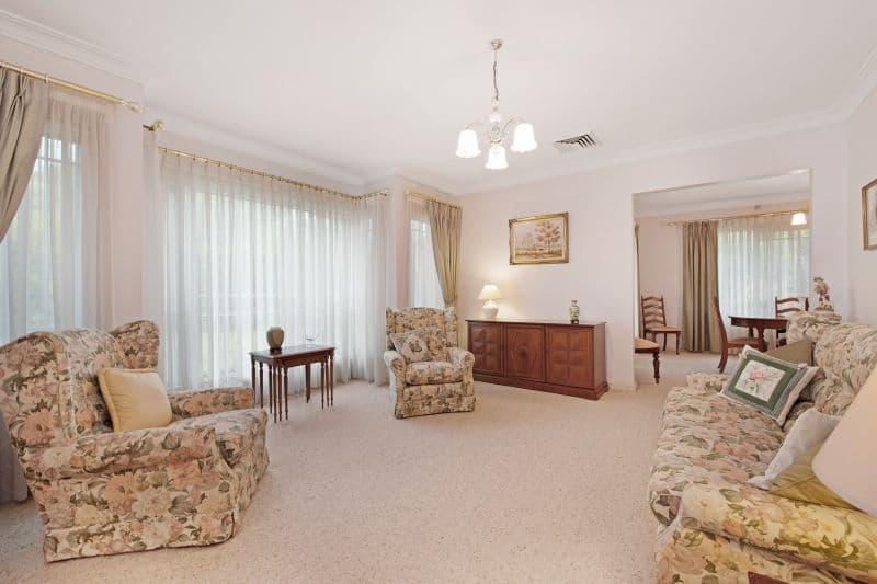 1 Merriwa Place, Cherrybrook - Thumbnail 2