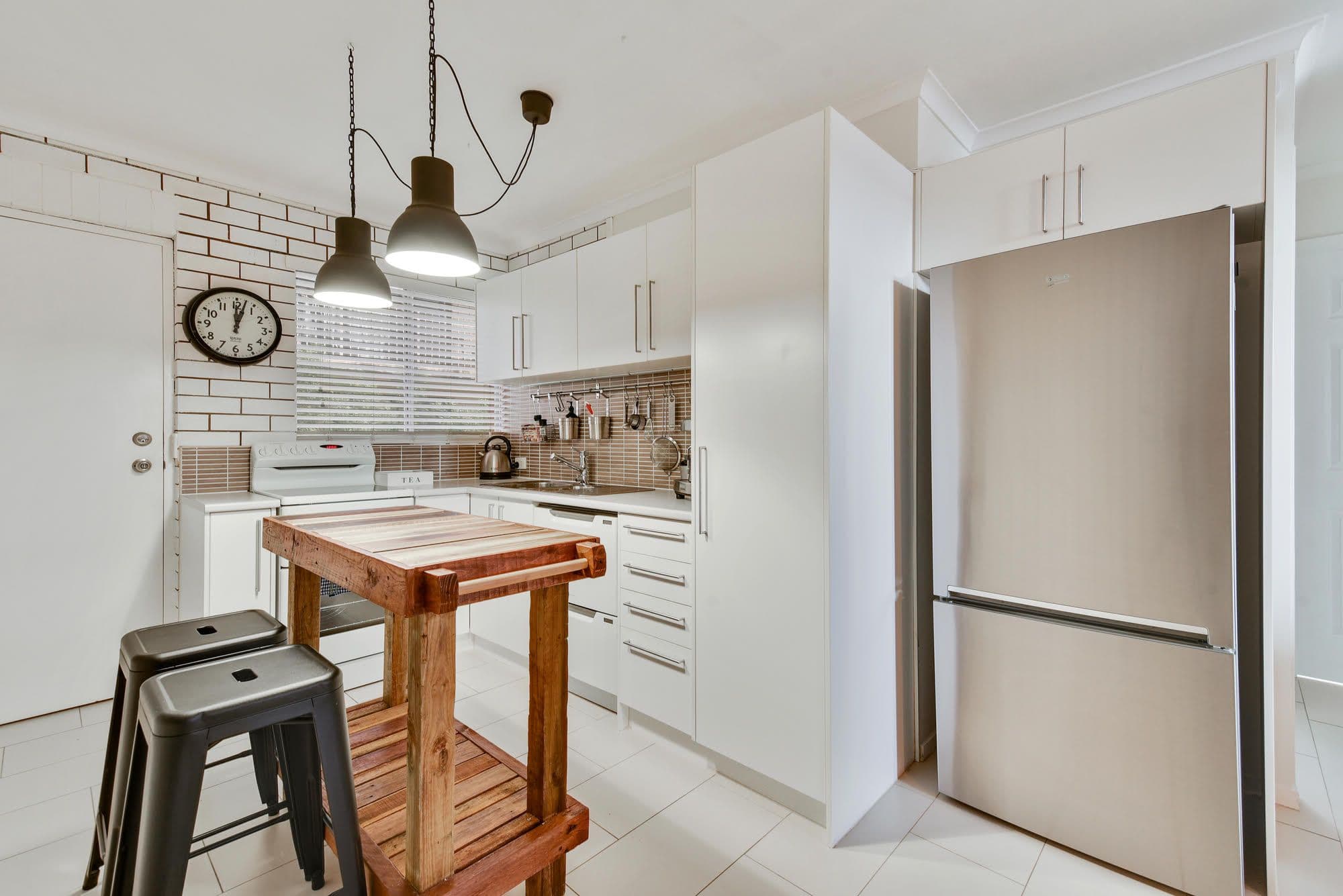 47 Burgess Street, Kings Beach QLD 4551, Kings Beach - Thumbnail 2