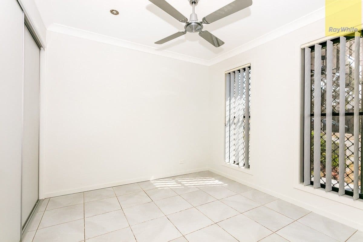 5 Outlook Drive, Waterford QLD 4133, Waterford - Thumbnail 3
