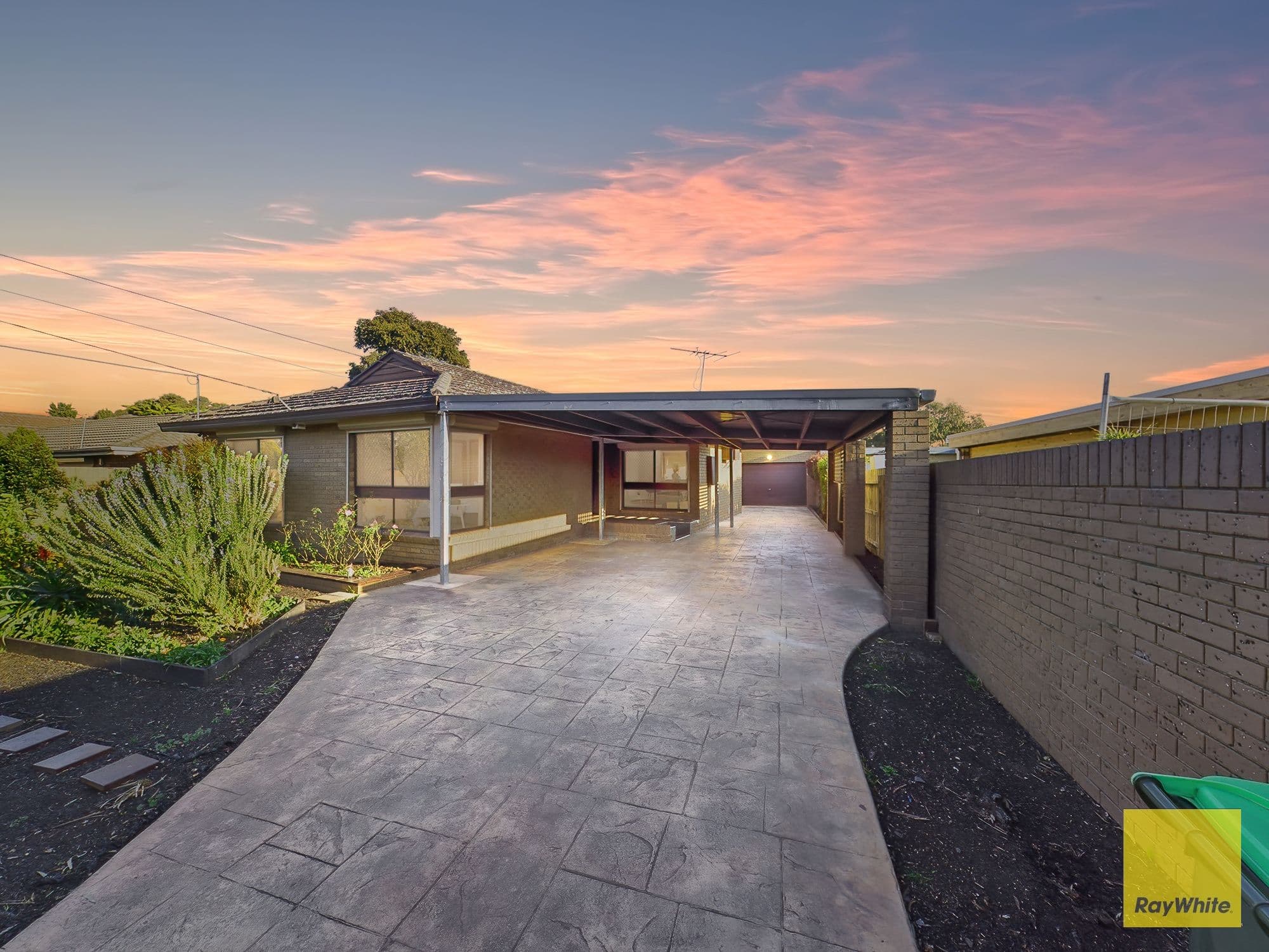33 claremont Crescent, Hoppers Crossing VIC 3029, Hoppers Crossing - Image 1