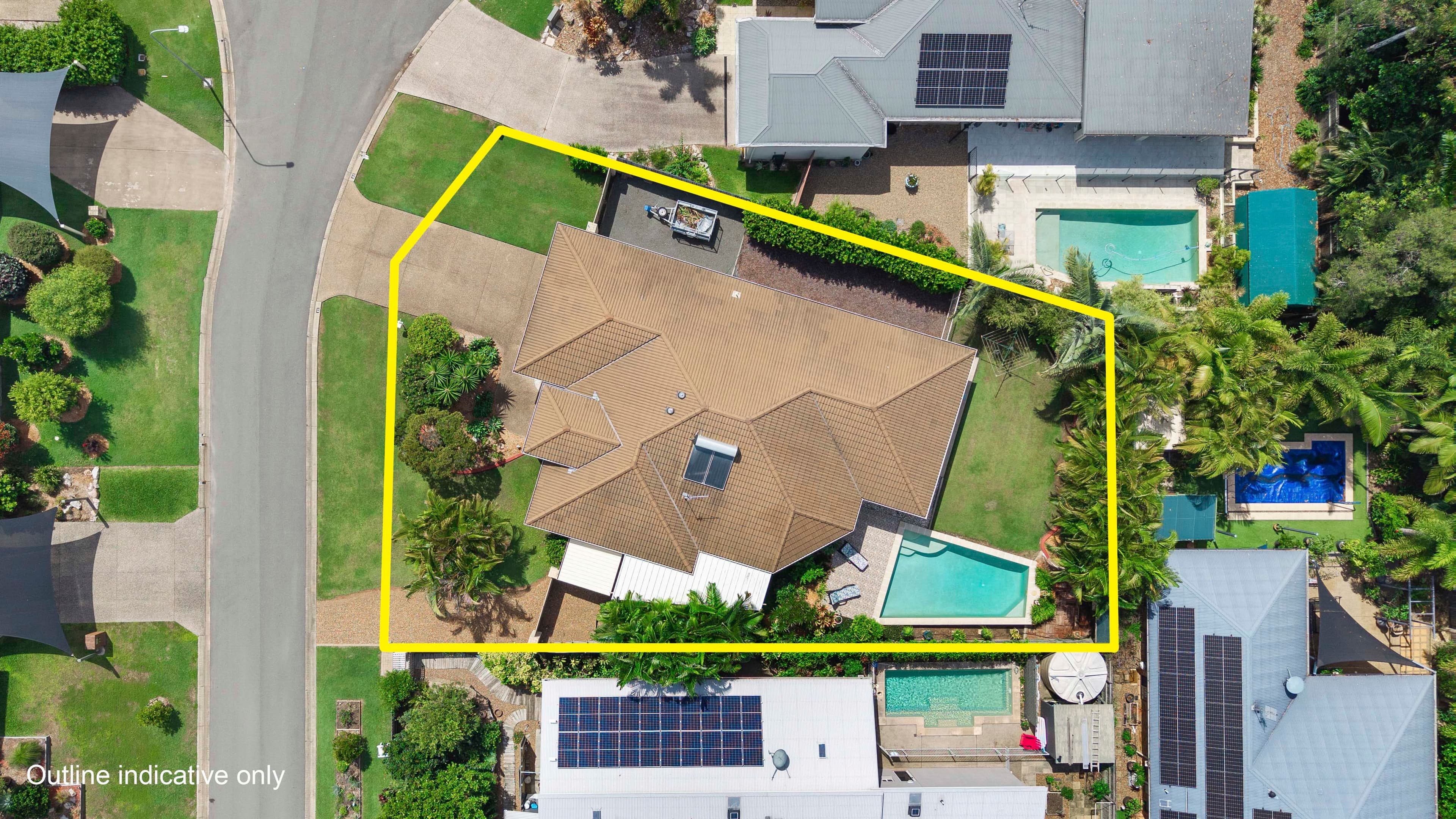 13 Parraweena Court, Point Vernon QLD 4655, Point Vernon - Thumbnail 2