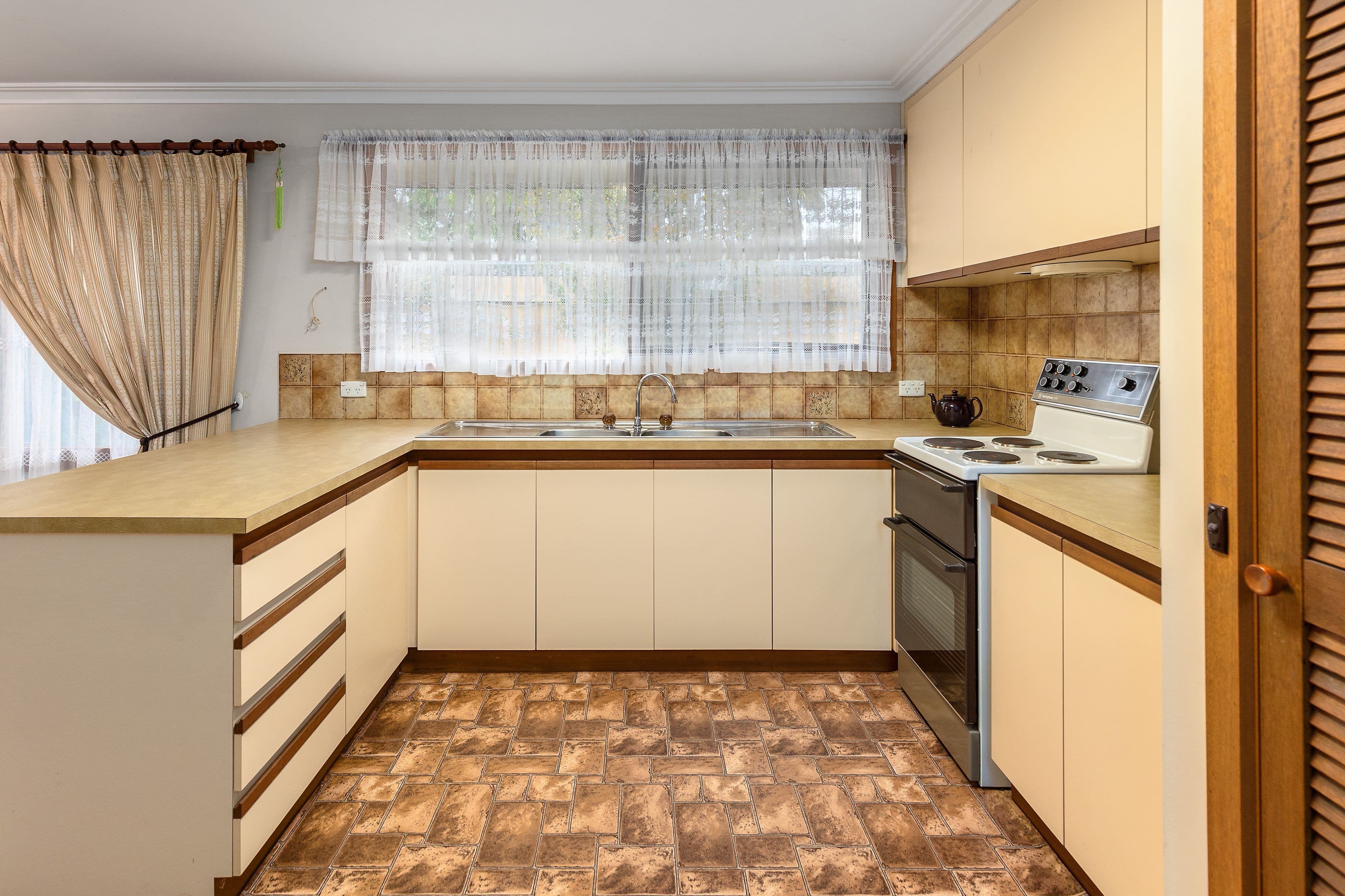 148 Truemans Road, Tootgarook VIC 3941, Tootgarook - Thumbnail 2