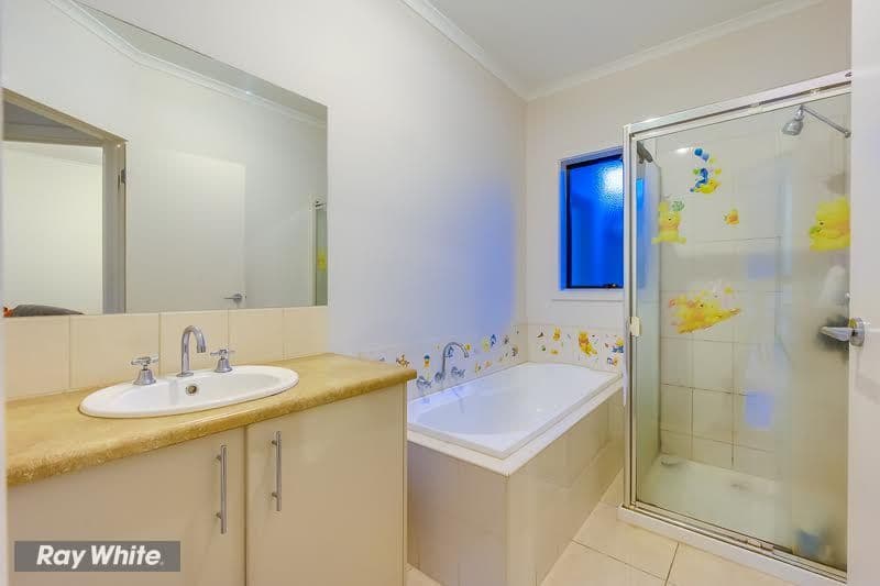 22 Vanderbilt Drive, Truganina VIC 3029, Truganina - Thumbnail 4