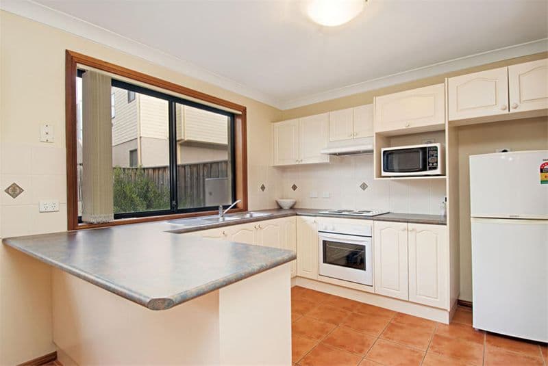 10 Pickets Place, CURRANS HILL NSW 2567, Currans Hill - Thumbnail 4