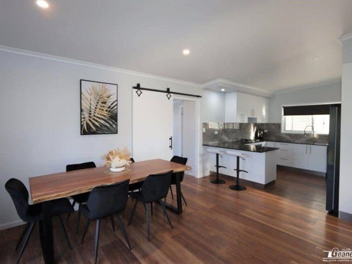 9 Racecourse Road, Richmond Hill QLD 4820, Richmond Hill - Image 1