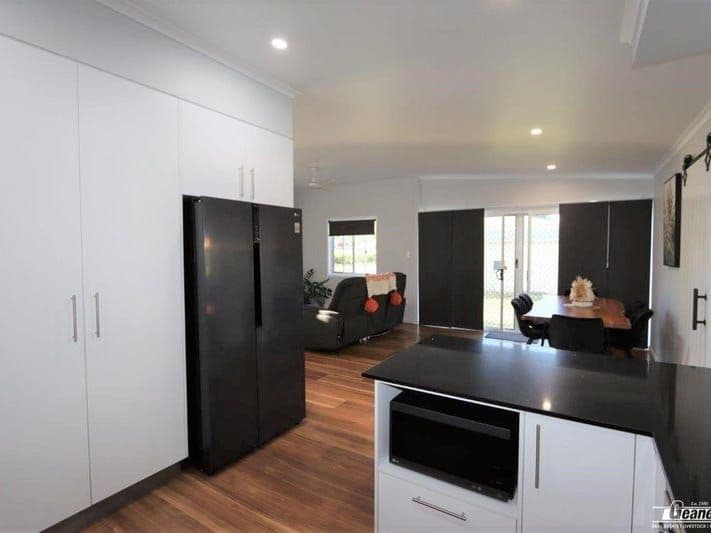 9 Racecourse Road, Richmond Hill QLD 4820, Richmond Hill - Thumbnail 6