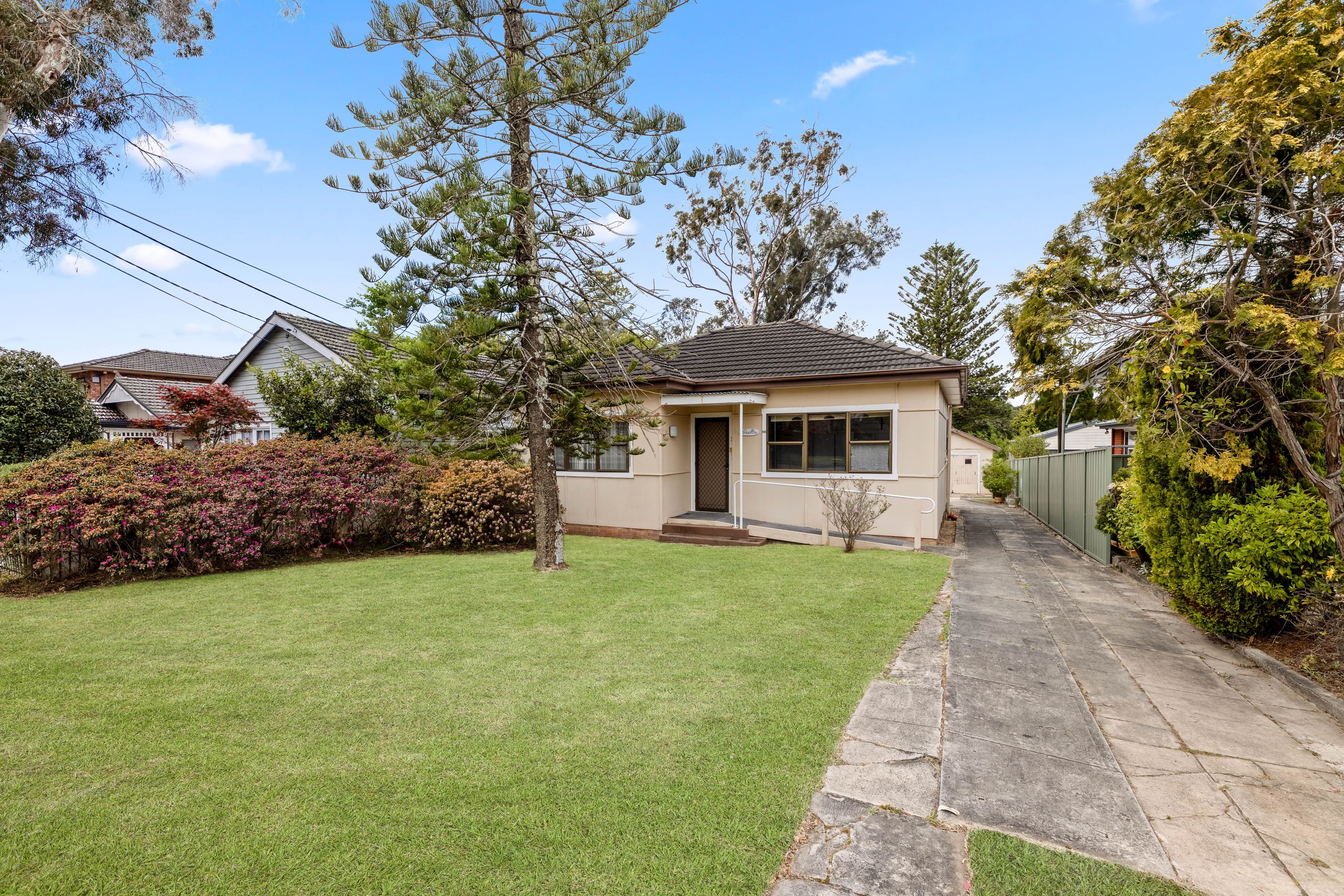 26 Tamar Street, Sutherland NSW 2232, Sutherland - Image 1