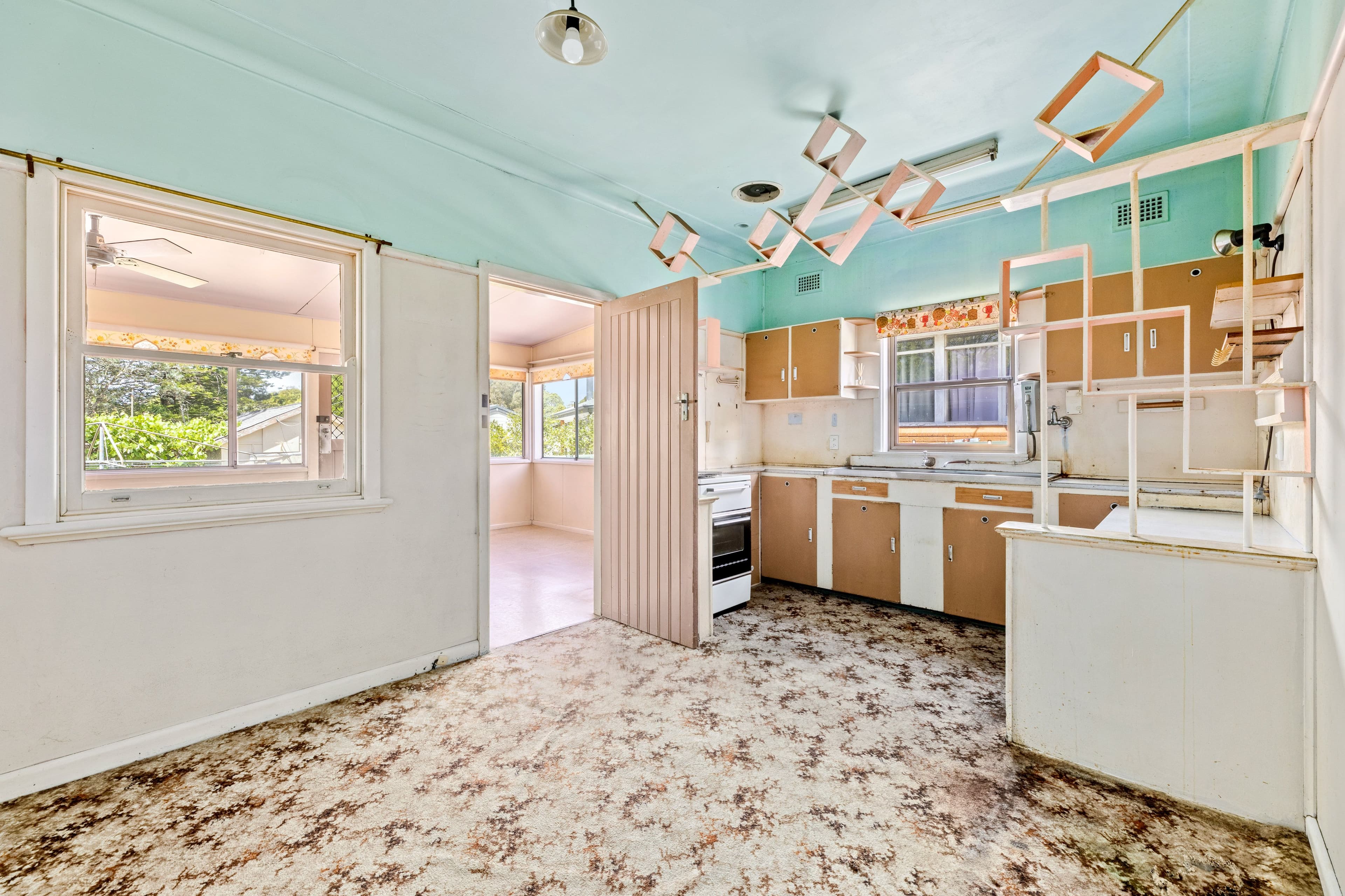 26 Tamar Street, Sutherland NSW 2232, Sutherland - Thumbnail 3