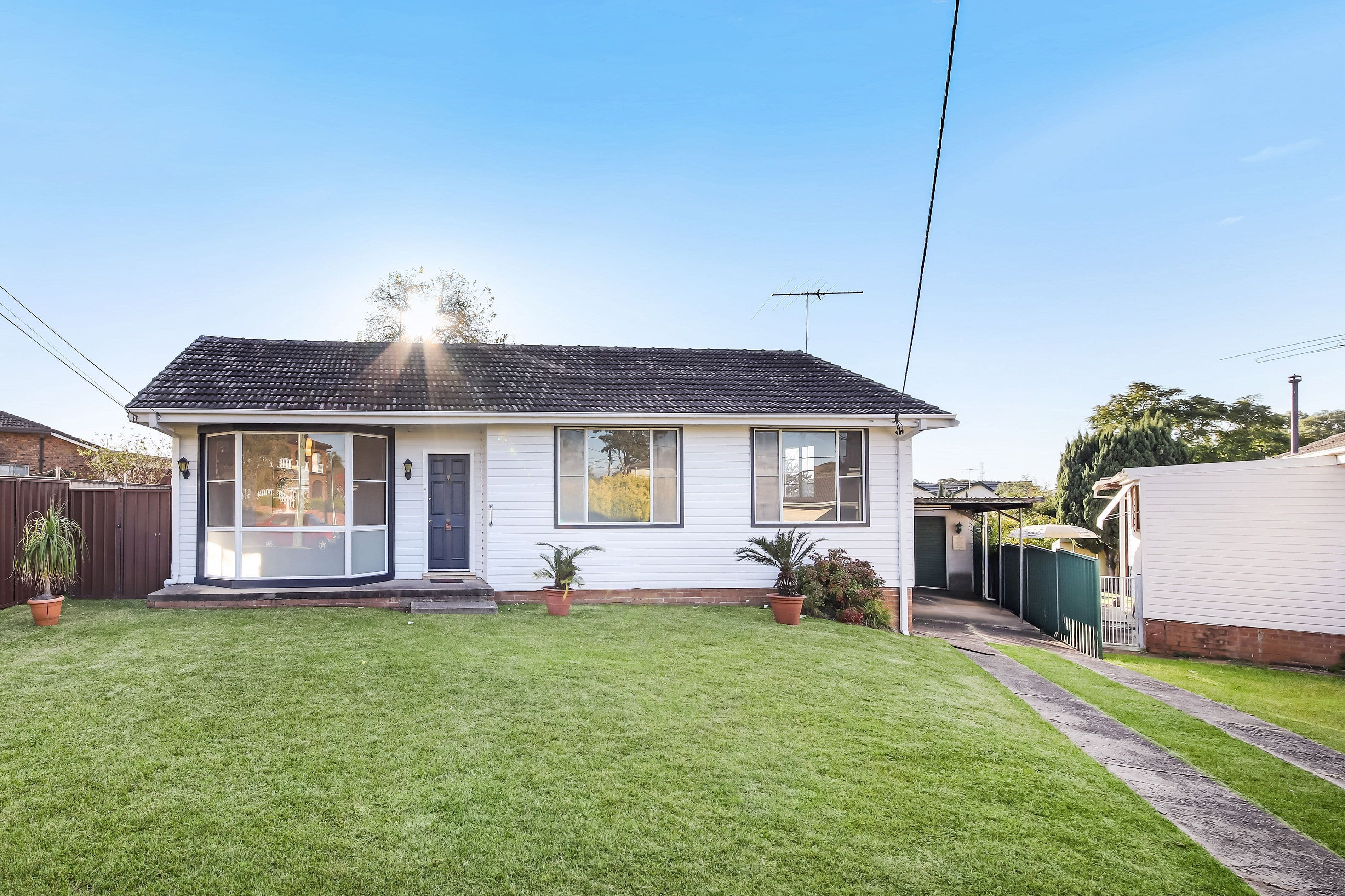 36 Omega Place, Greenacre - Image 1