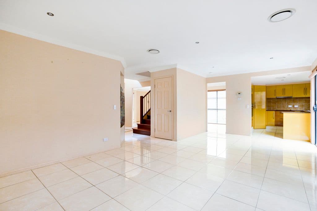 12 Royal Links Drive, Robina QLD 4226, Robina - Thumbnail 3