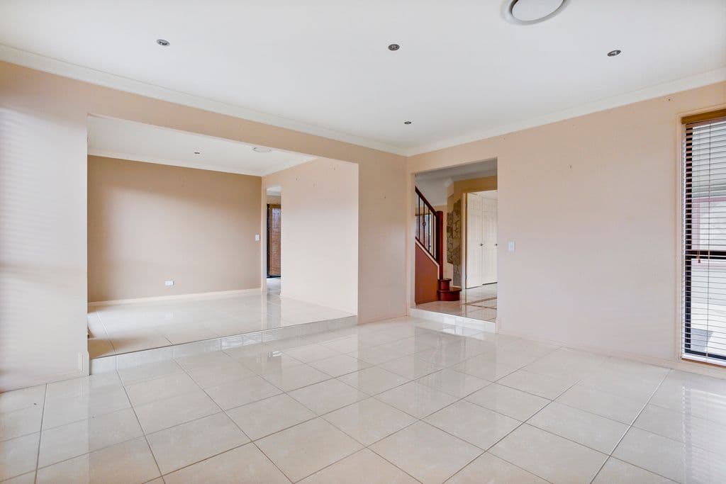 12 Royal Links Drive, Robina QLD 4226, Robina - Thumbnail 4