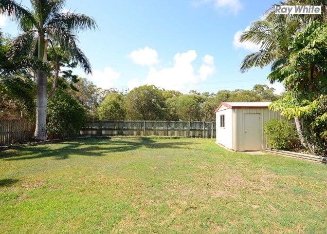 19 Renee Court, TORQUAY QLD 4655, Torquay - Thumbnail 5