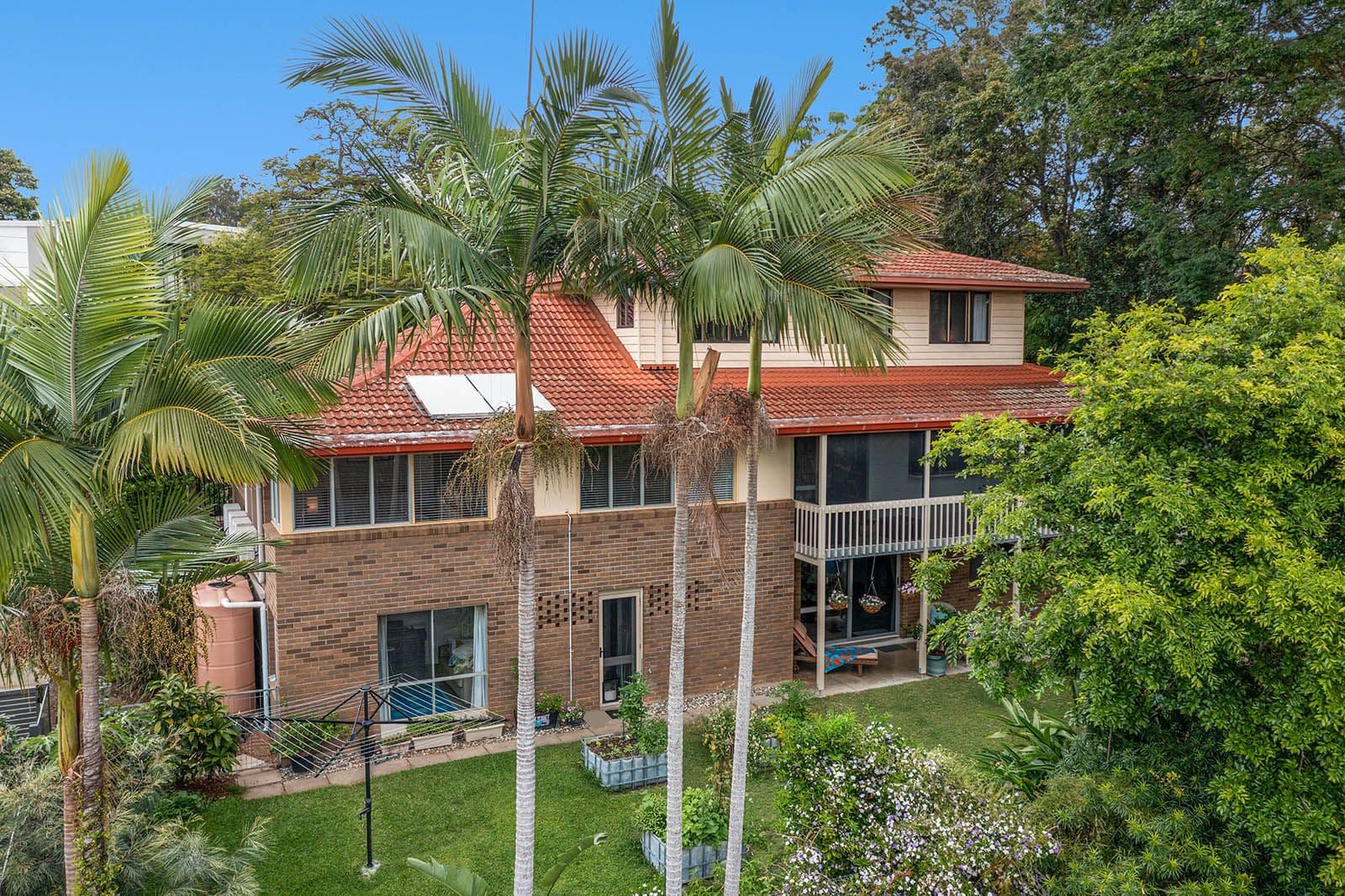 11 Louise Street, Kenmore QLD 4069, Kenmore - Thumbnail 2