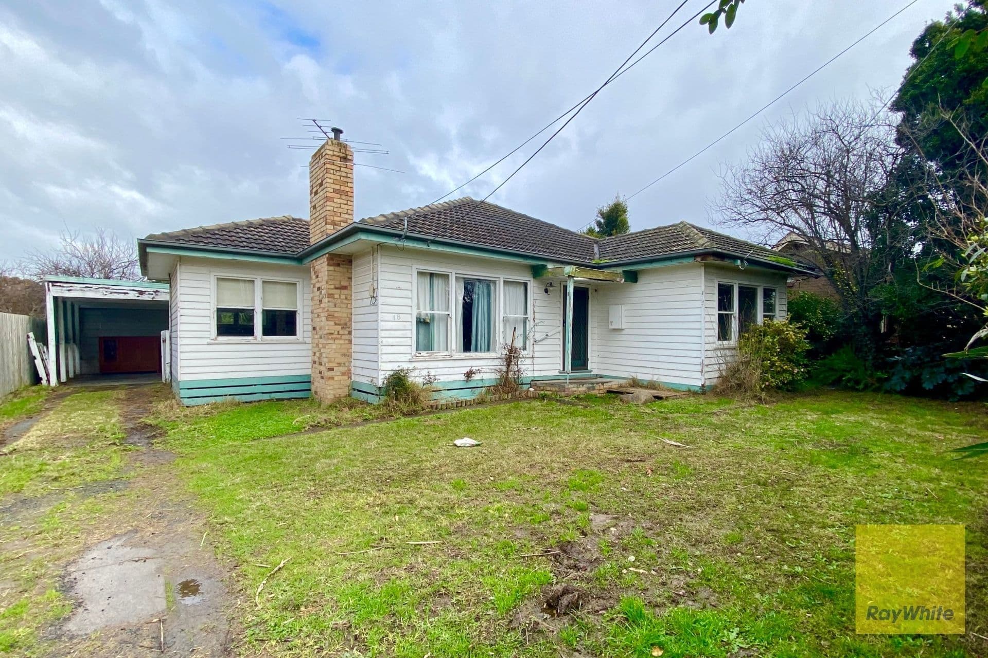 18 Roberta Street, Dandenong VIC 3175, Dandenong - Thumbnail 2