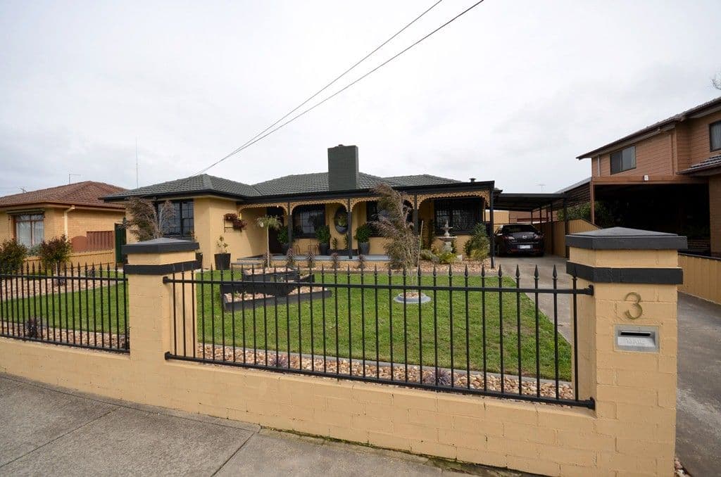 3 Walton Street, WENDOUREE VIC 3355, Wendouree - Thumbnail 2