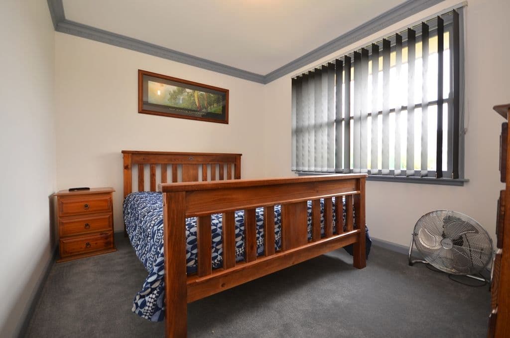 3 Walton Street, WENDOUREE VIC 3355, Wendouree - Thumbnail 5