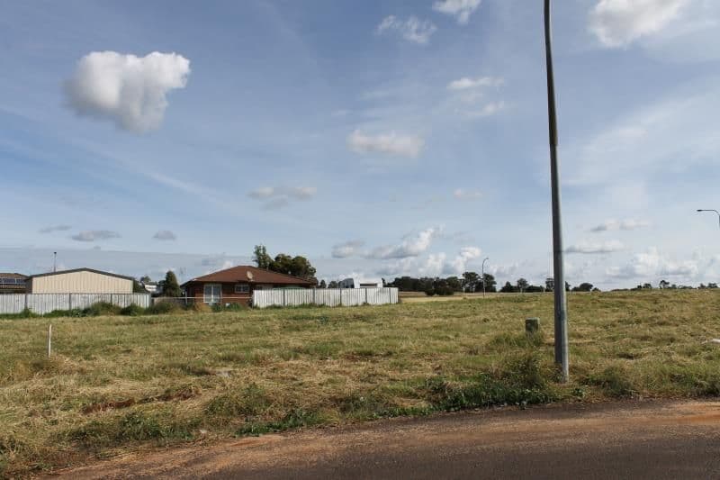 20 Pinnaroo Place, DUBBO NSW 2830, Dubbo - Image 1