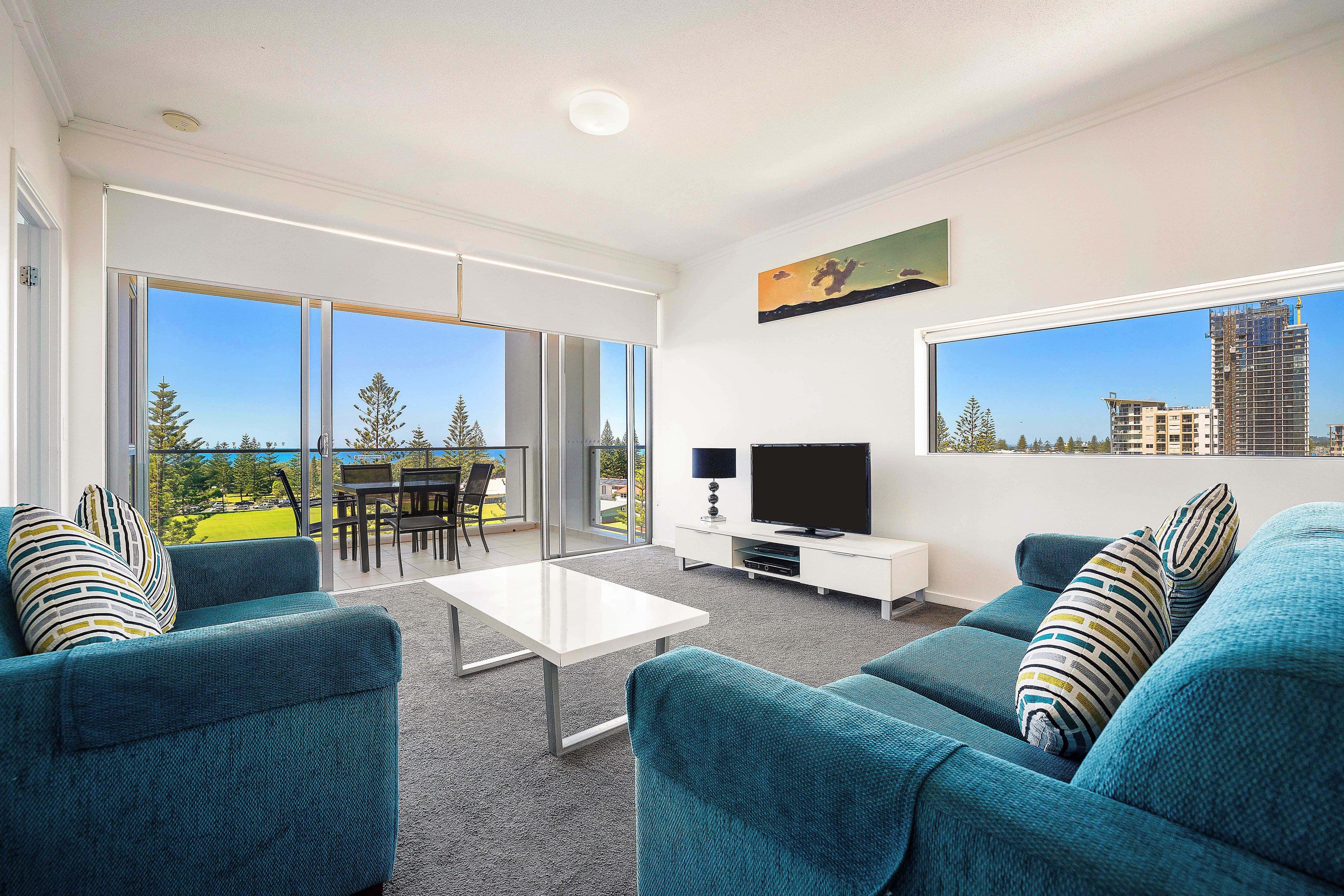 25 Surf Parade 'Ocean Pacific', Broadbeach QLD 4218, Broadbeach - Thumbnail 2
