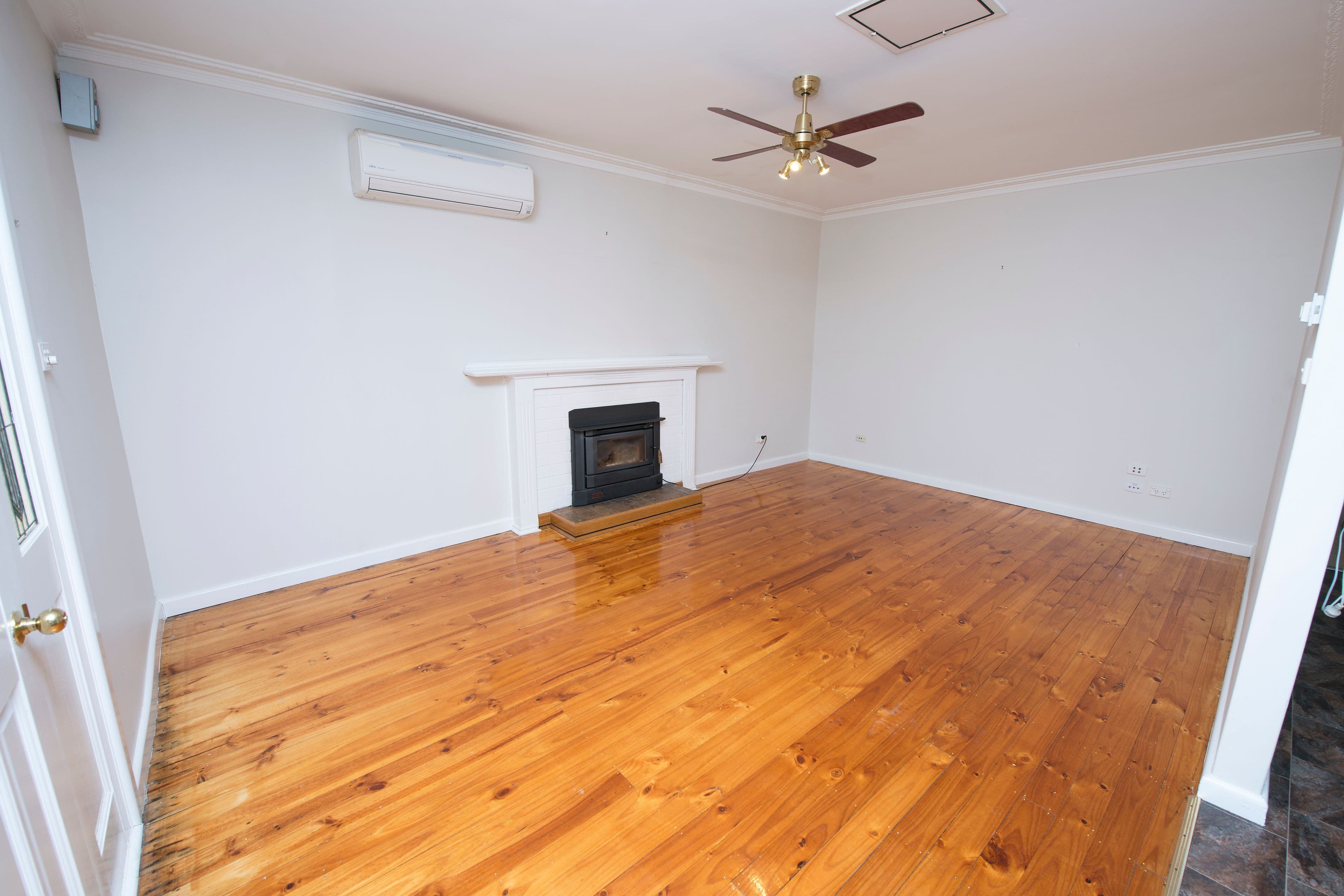 35 Wattie Street, Swan Hill VIC 3585, Swan Hill - Thumbnail 2