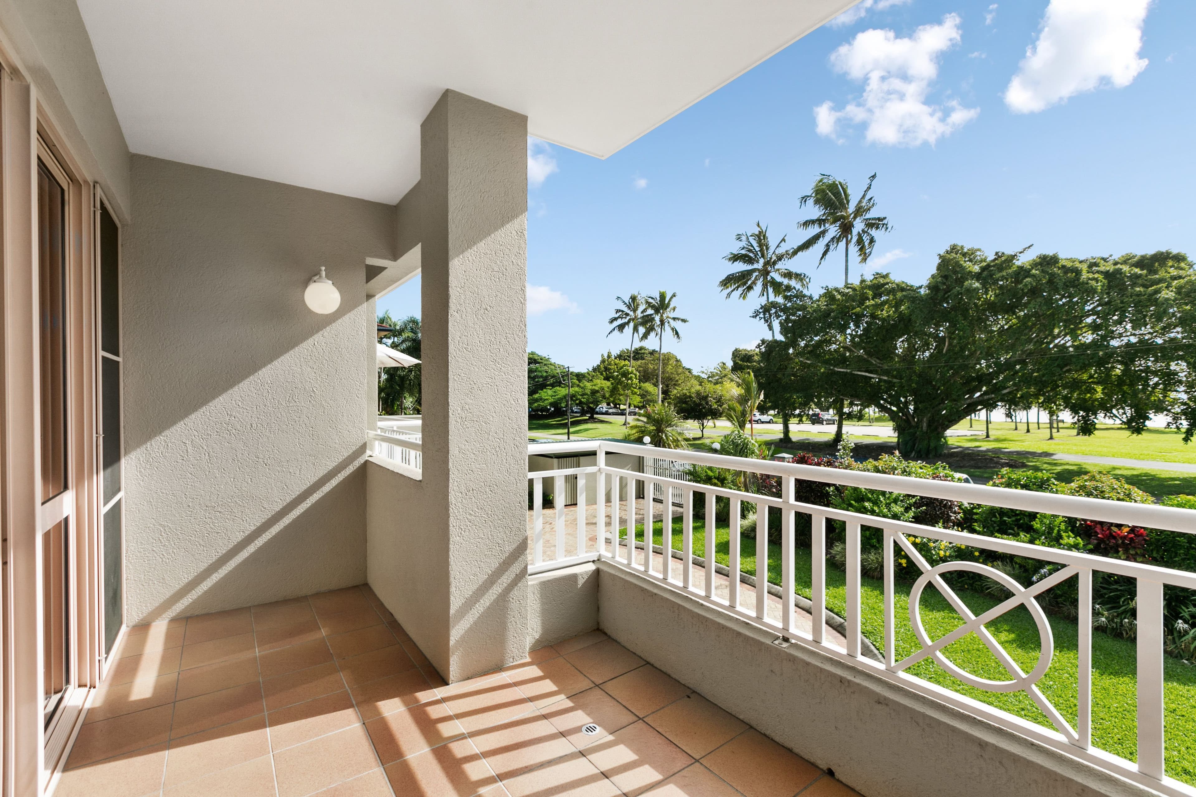 269 Esplanade, Cairns North QLD 4870, Cairns North - Thumbnail 2