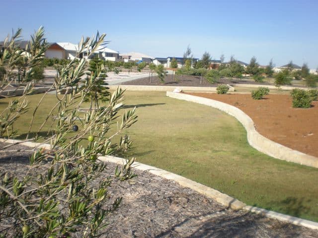 10 Alera Entrance, WANDINA WA 6530, Wandina - Thumbnail 2