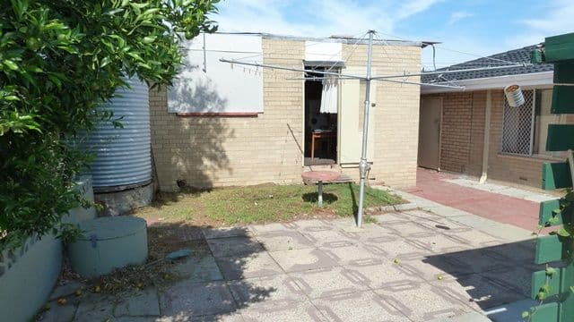 12 Lamont Street, MIDLAND WA 6056, Midland - Thumbnail 8