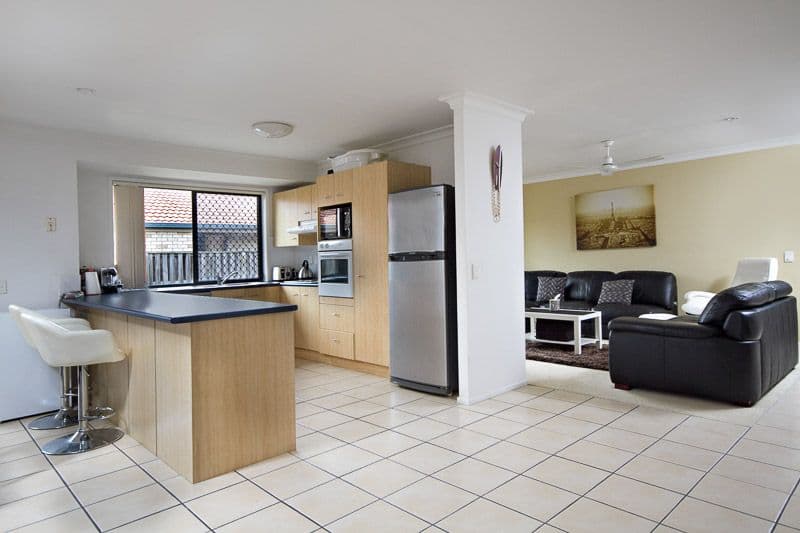 21 Groves Crescent, BOONDALL QLD 4034, Boondall - Thumbnail 3
