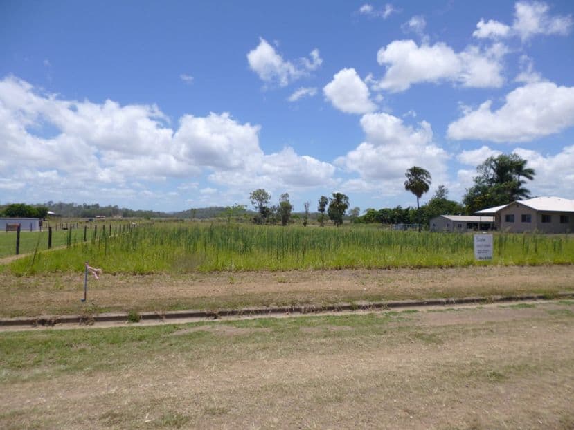 21 Pugsley Street, WALKERSTON QLD 4751, Walkerston - Image 1