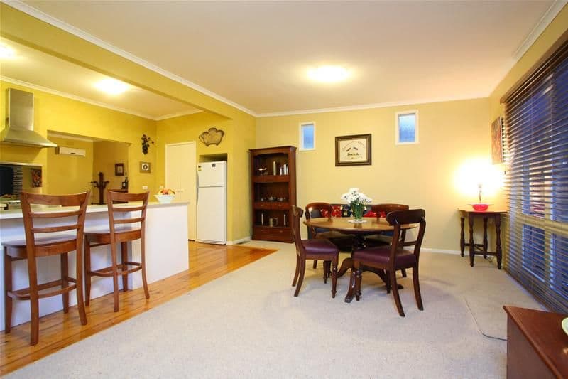 5 Marilyn Court, WATSONIA VIC 3087, Watsonia - Thumbnail 4