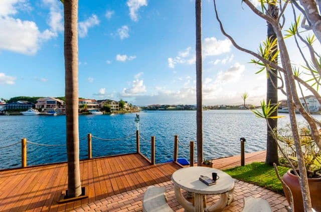 5 Cayman Drive, CLEAR ISLAND WATERS QLD 4226, Clear Island Waters - Thumbnail 2