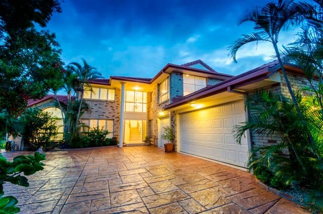 5 Cayman Drive, CLEAR ISLAND WATERS QLD 4226, Clear Island Waters - Thumbnail 5