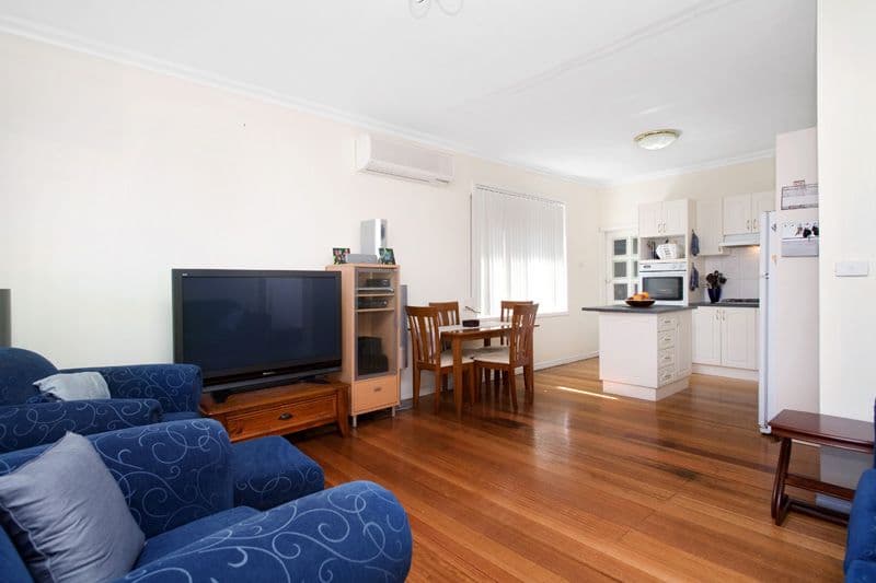52 Elizabeth Street, PRESTON VIC 3072, Preston - Thumbnail 2