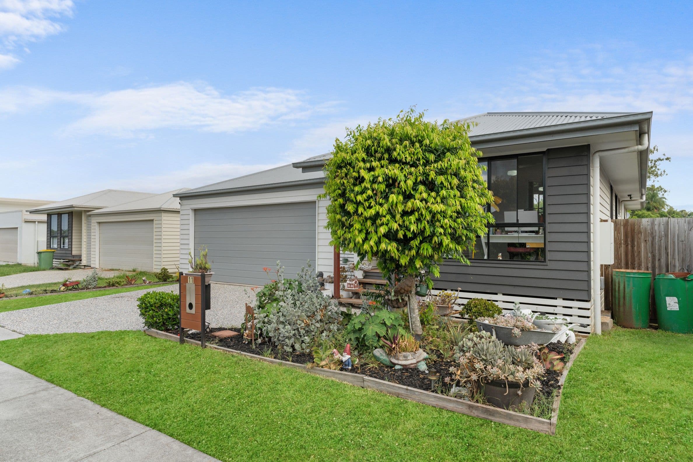 11 Diddams Close, Redbank Plains QLD 4301, Redbank Plains - Thumbnail 2