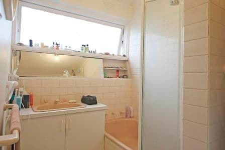 13 Churchill Avenue, CHADSTONE VIC 3148, Chadstone - Thumbnail 5