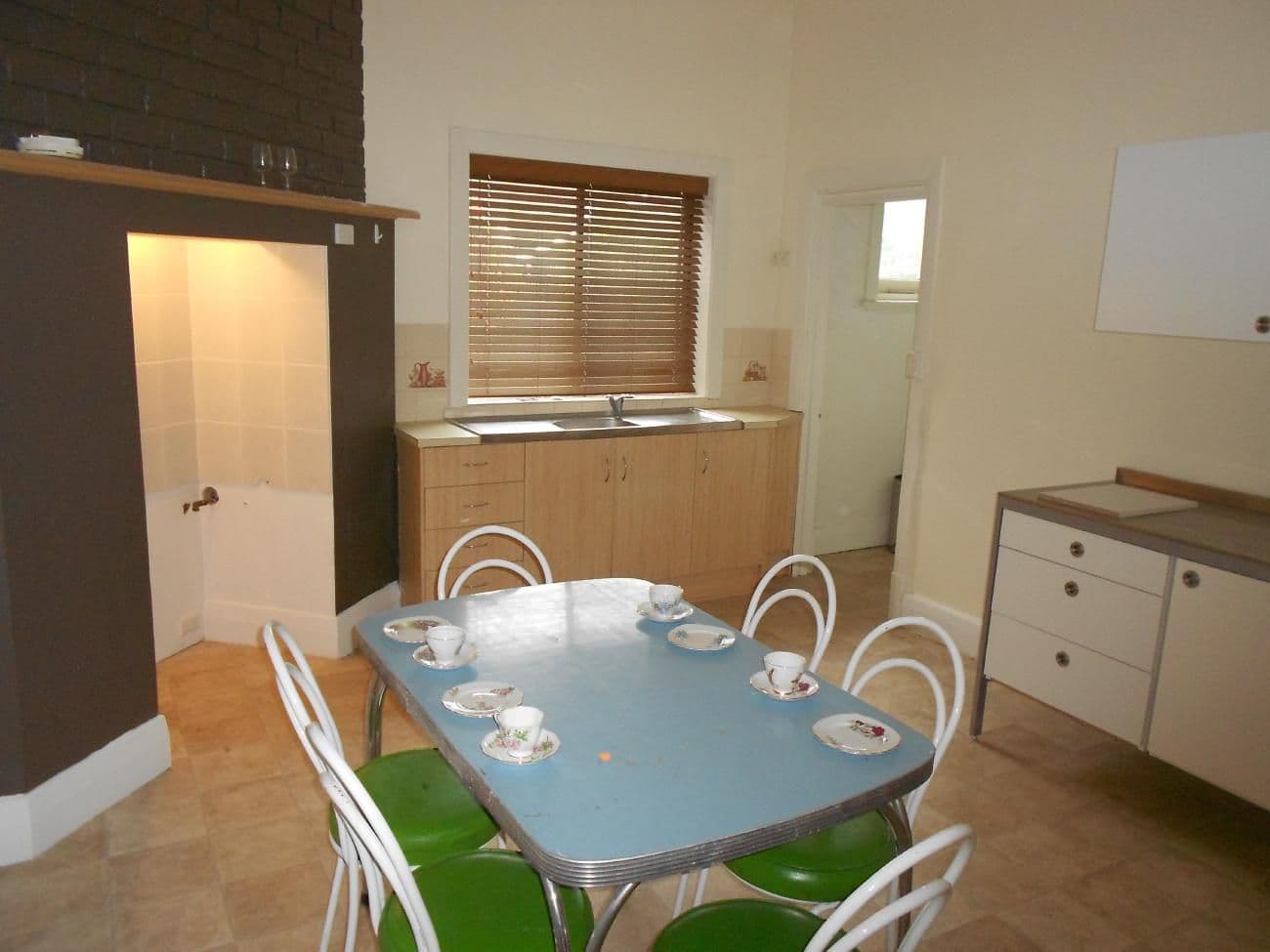 37 Green Street, BORDERTOWN SA 5268, Bordertown - Thumbnail 3