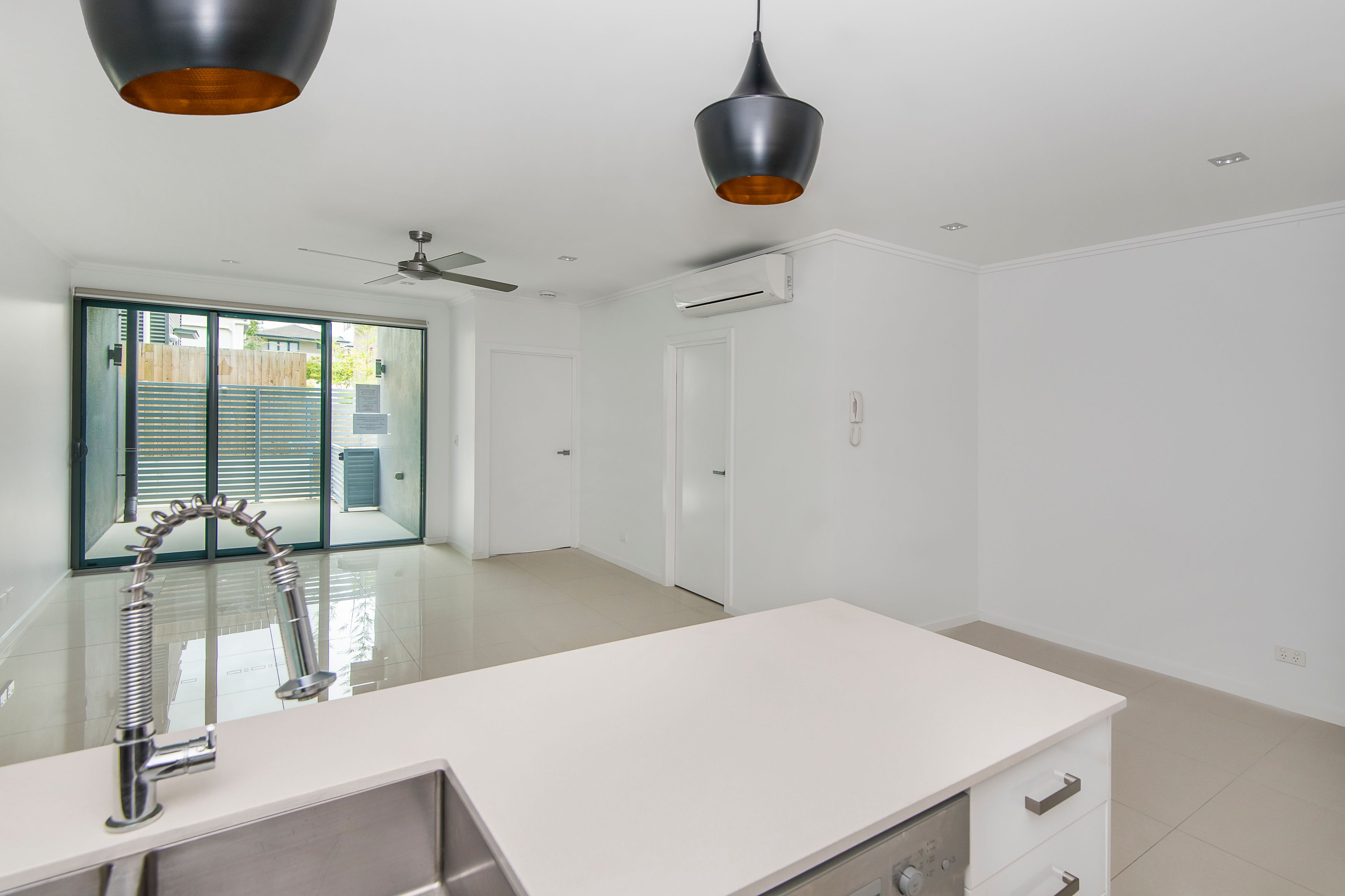 7 Durham Street, Coorparoo QLD 4151, Coorparoo - Thumbnail 5