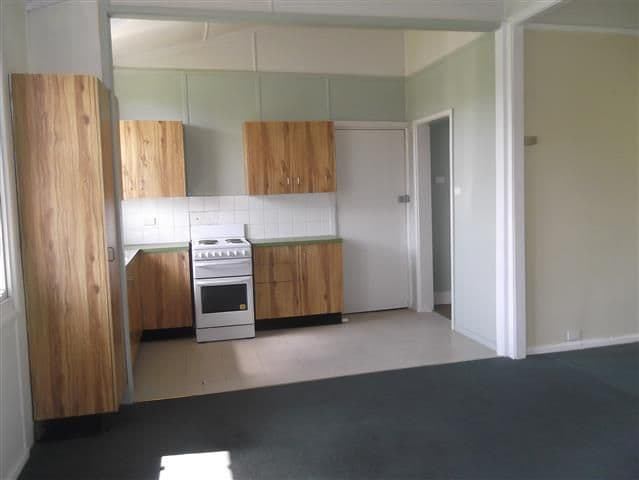 23 Dungaleer Street, COWRA NSW 2794, Cowra - Thumbnail 5