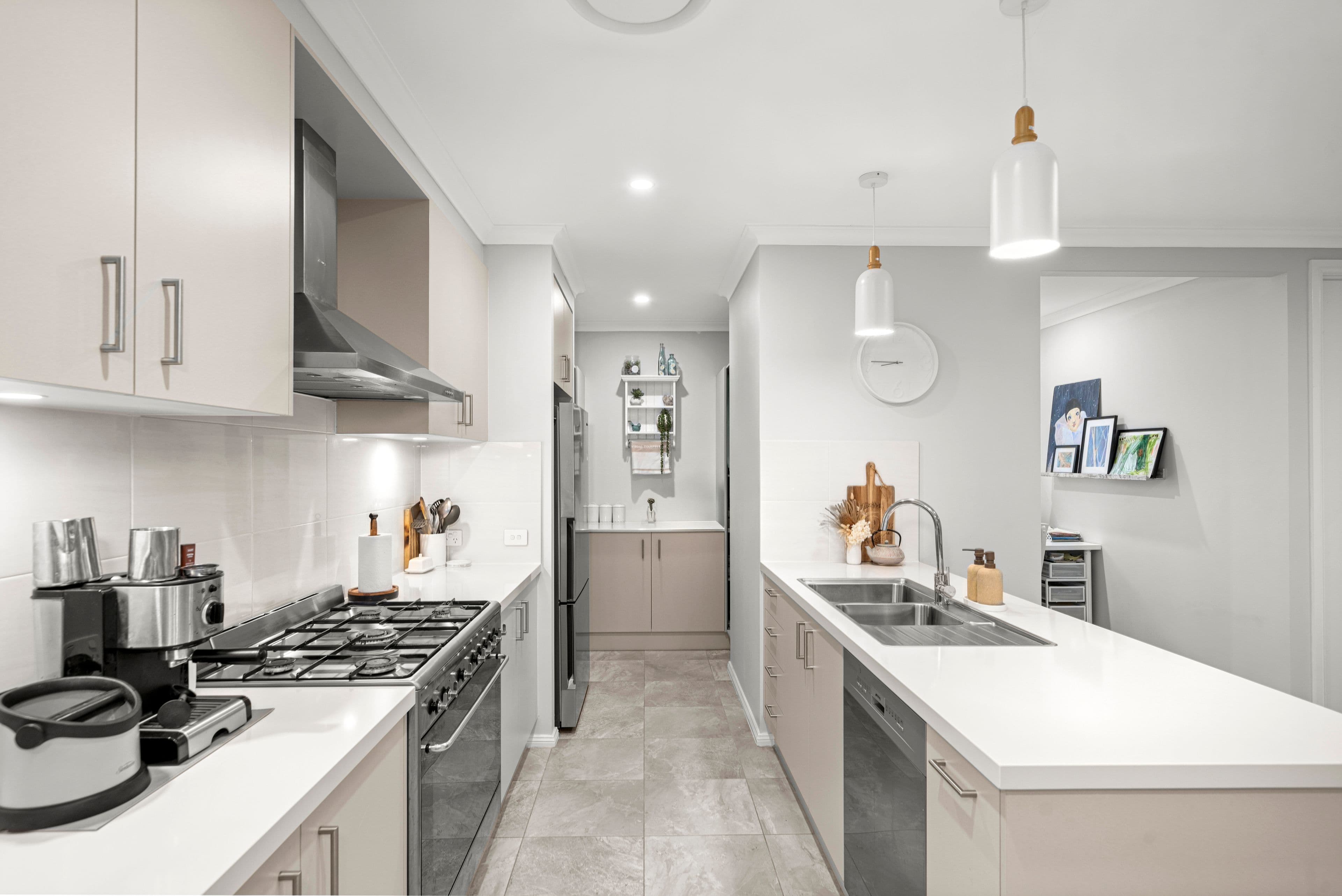 31 Glencoe Circuit, Box Hill NSW 2765, Gables - Thumbnail 7