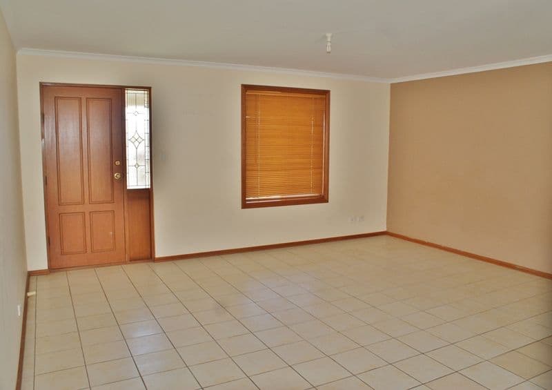 63 Cromwell Road, Murray Bridge SA 5253, Murray Bridge - Thumbnail 4