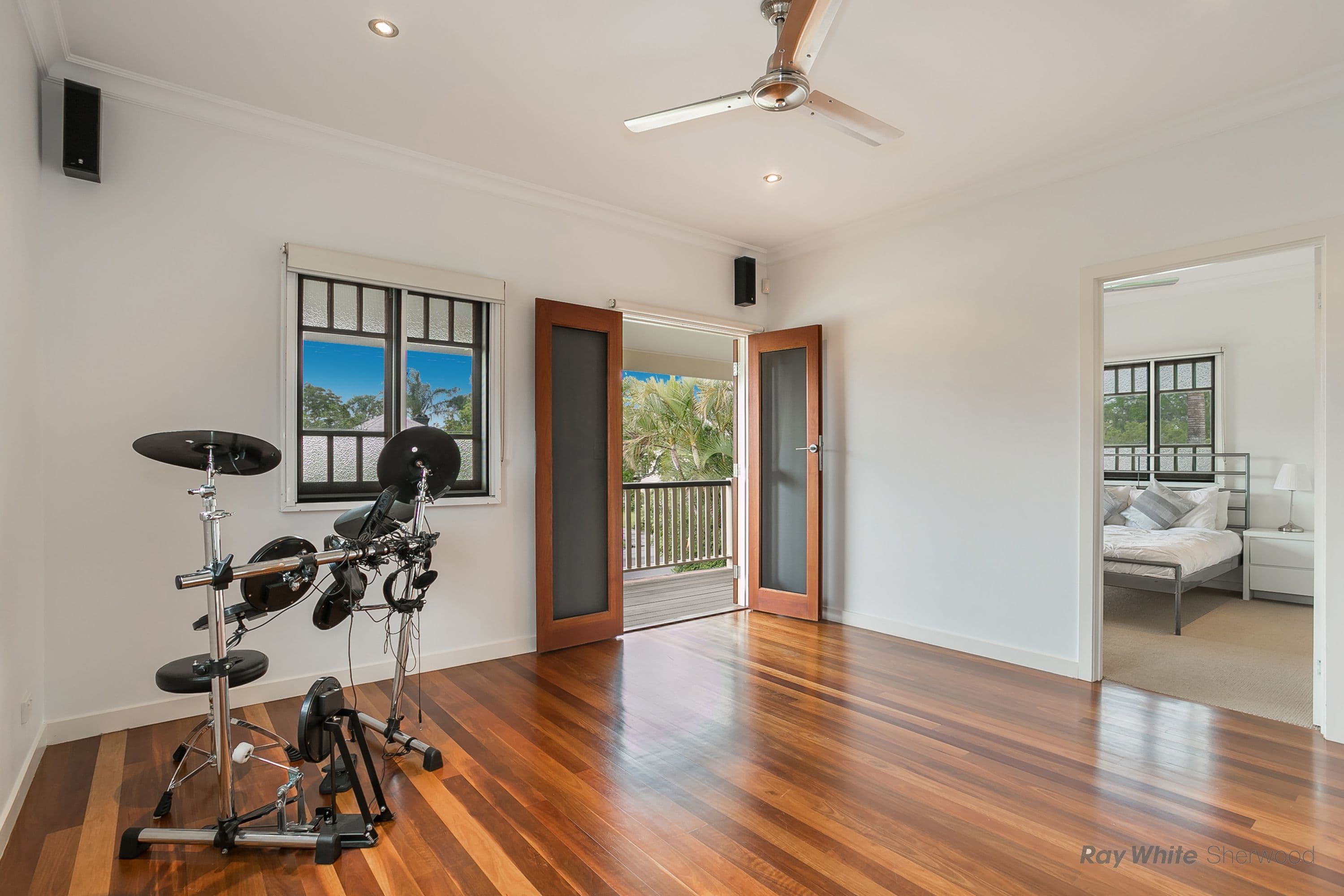 207 Verney Road East, Graceville QLD 4075, Graceville - Thumbnail 6