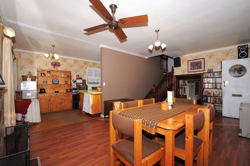4 St Johns Avenue, FRANKSTON VIC 3199, Frankston - Thumbnail 2