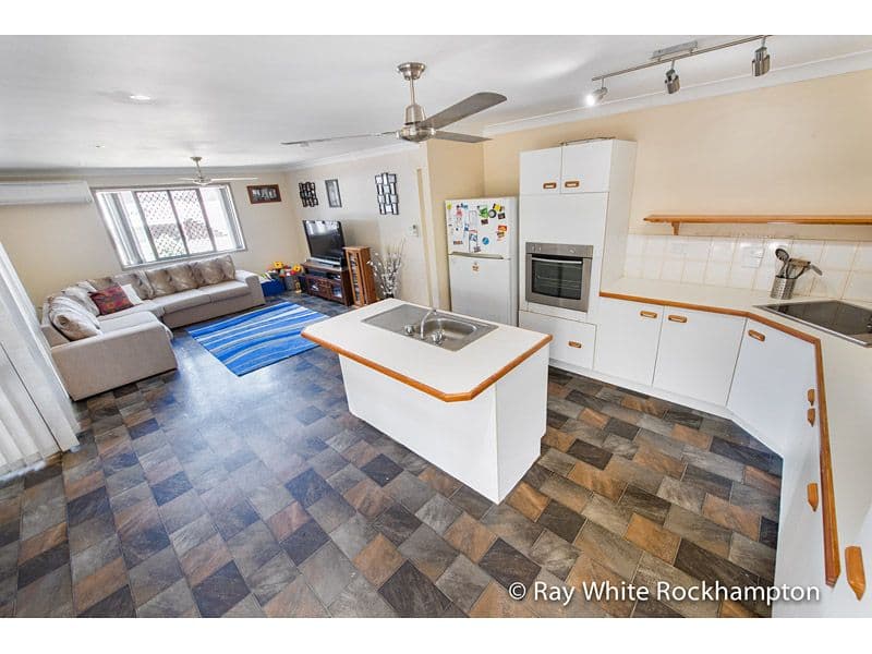 30 Danker Street, NORMAN GARDENS QLD 4701, Norman Gardens - Thumbnail 4