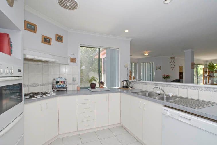 2 Newhaven Court, LILYDALE VIC 3140, Lilydale - Thumbnail 8
