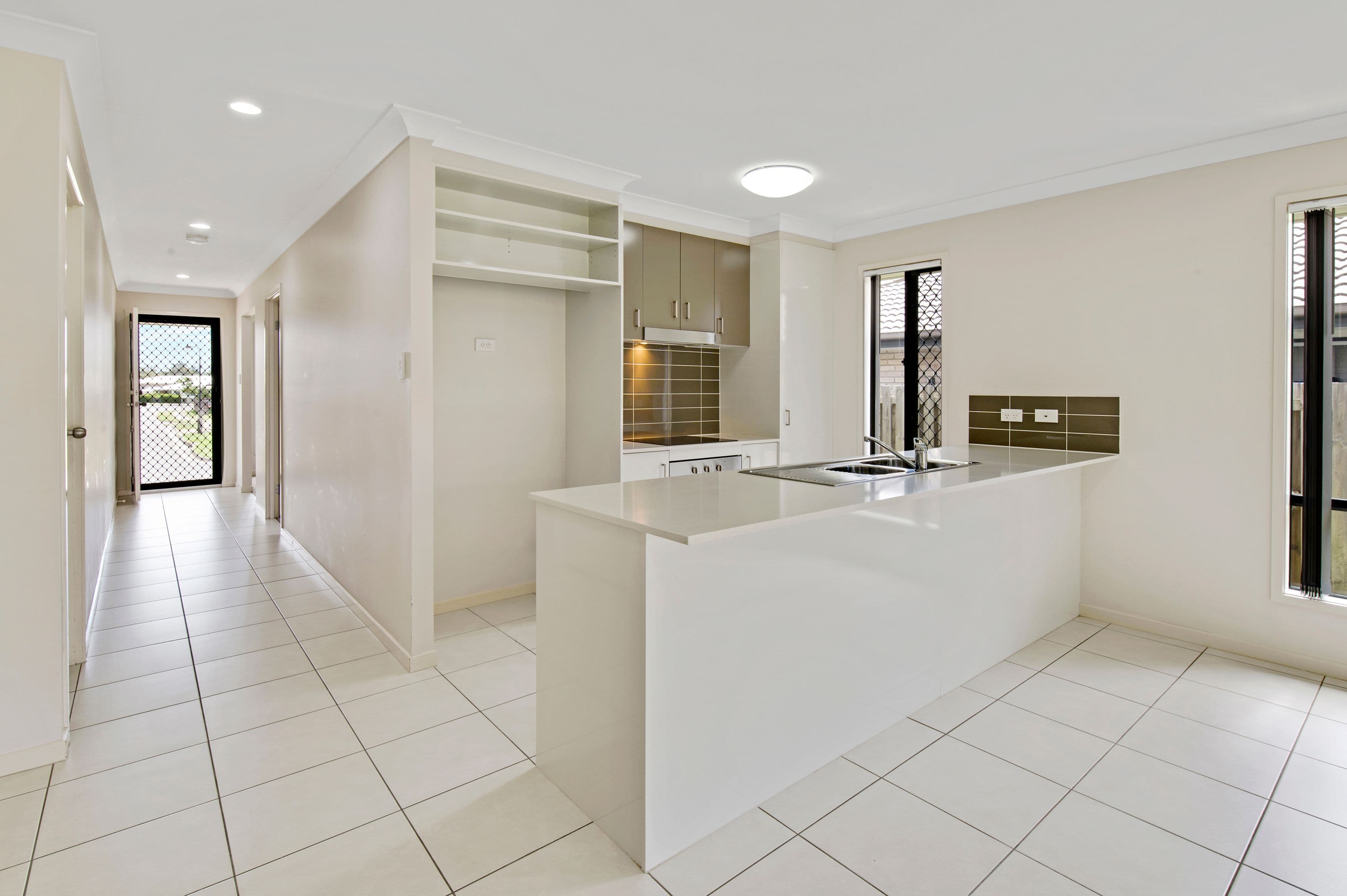 21 Parkvista Circuit, Coomera QLD 4209, Coomera - Thumbnail 2