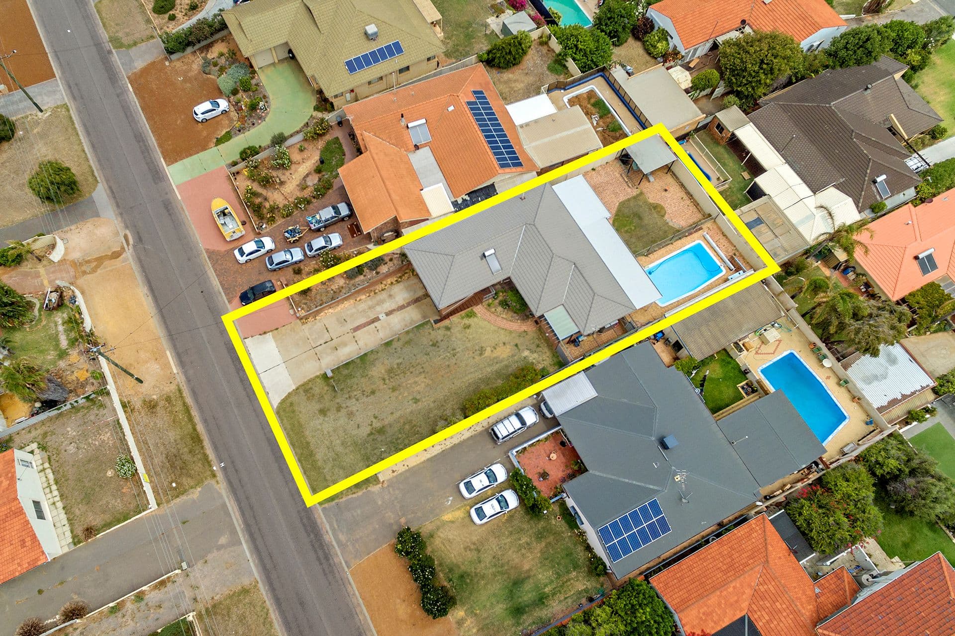 20 Maidstone Street, Mount Tarcoola WA 6530, Mount Tarcoola - Thumbnail 2