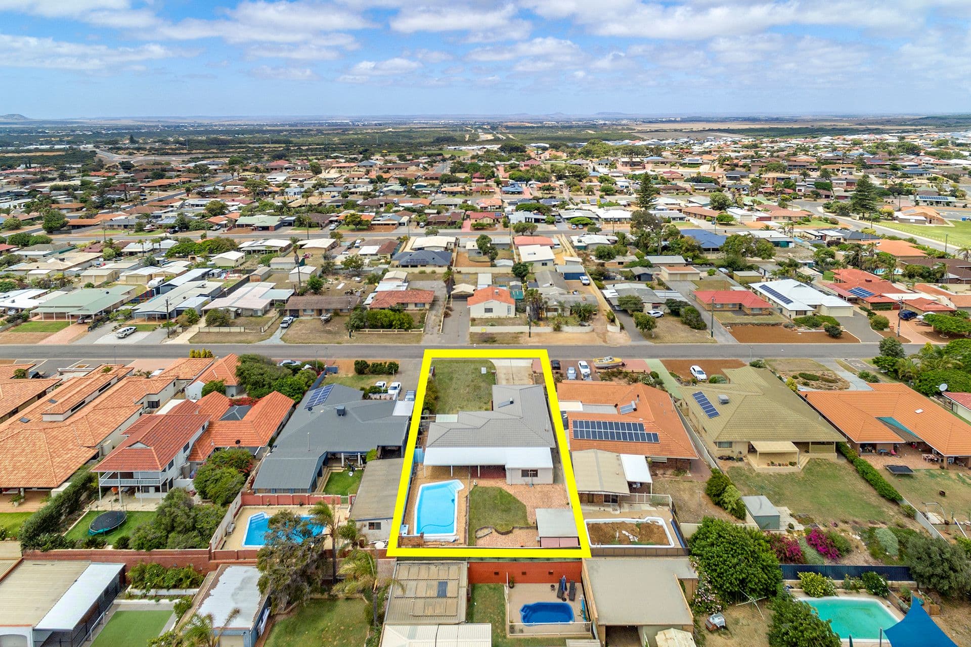 20 Maidstone Street, Mount Tarcoola WA 6530, Mount Tarcoola - Thumbnail 3