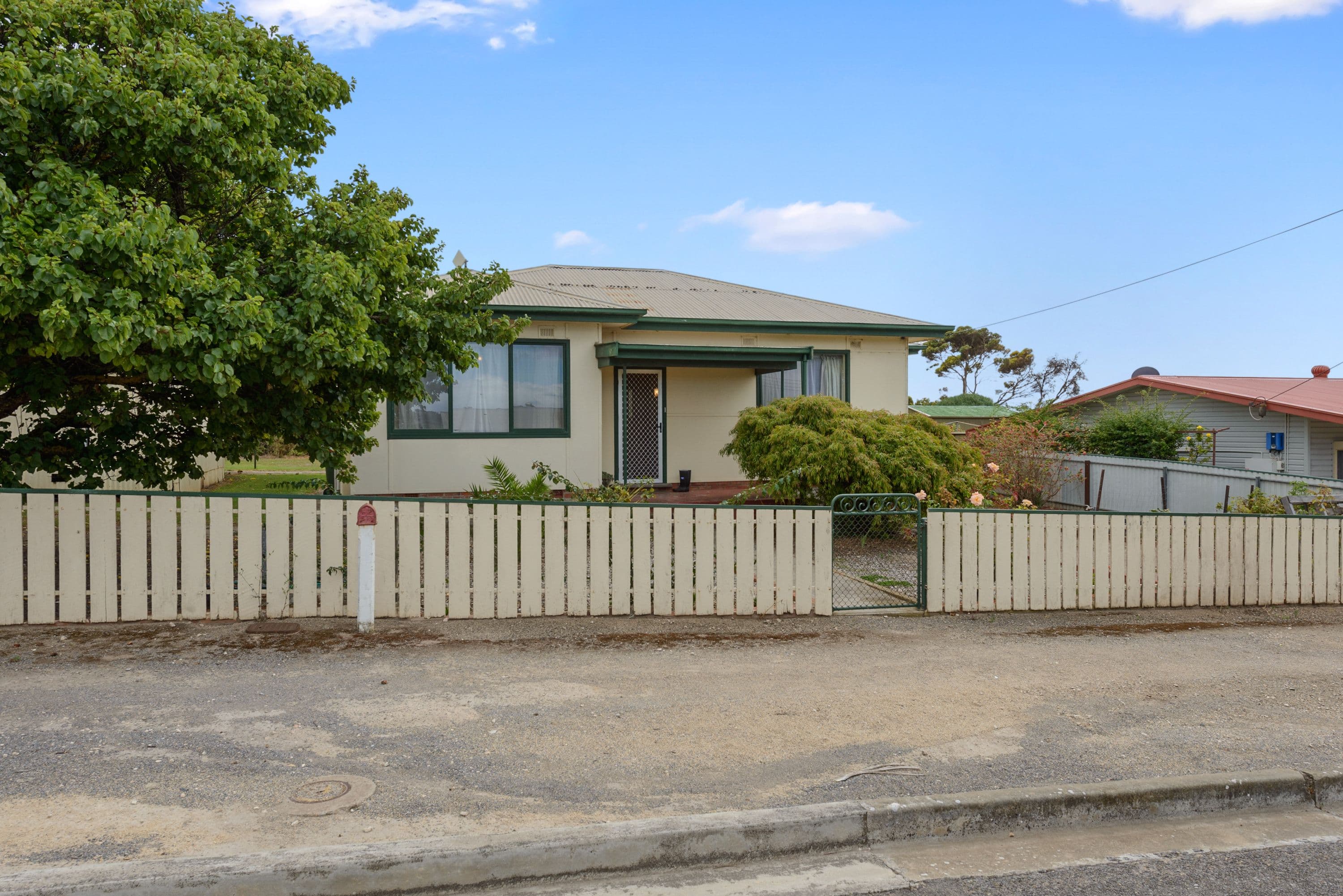 1 Southern Street, Warooka SA 5577, Warooka - Thumbnail 2