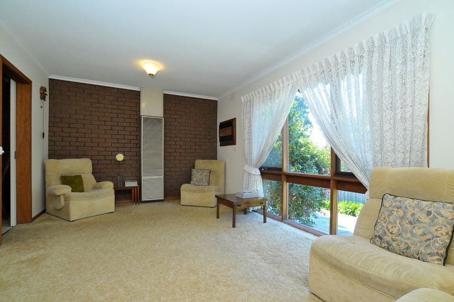 665 Whitehorse Road, MITCHAM VIC 3132, Mitcham - Thumbnail 2
