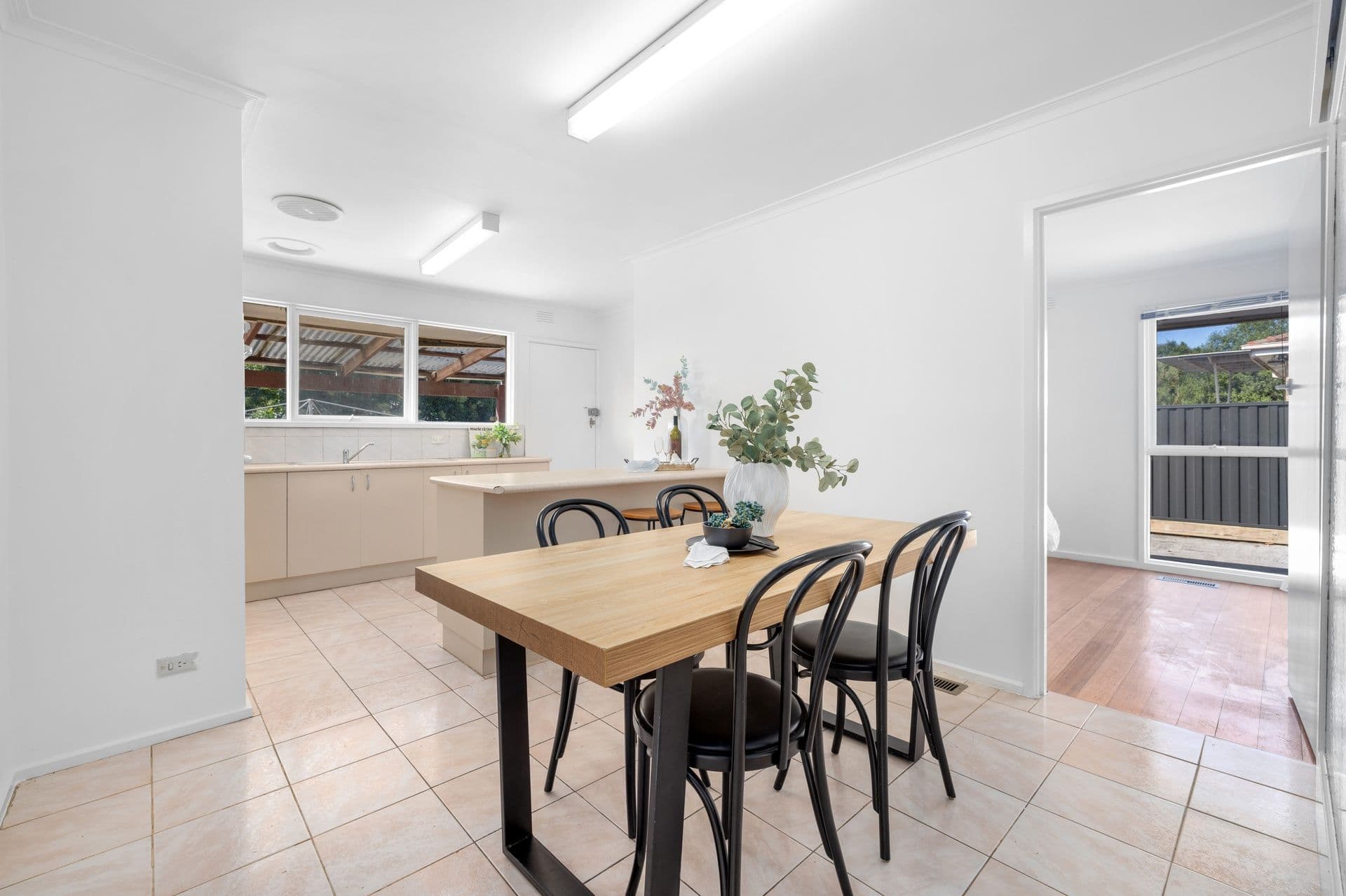50 Shaftsbury Drive, Mulgrave VIC 3170, Mulgrave - Thumbnail 4